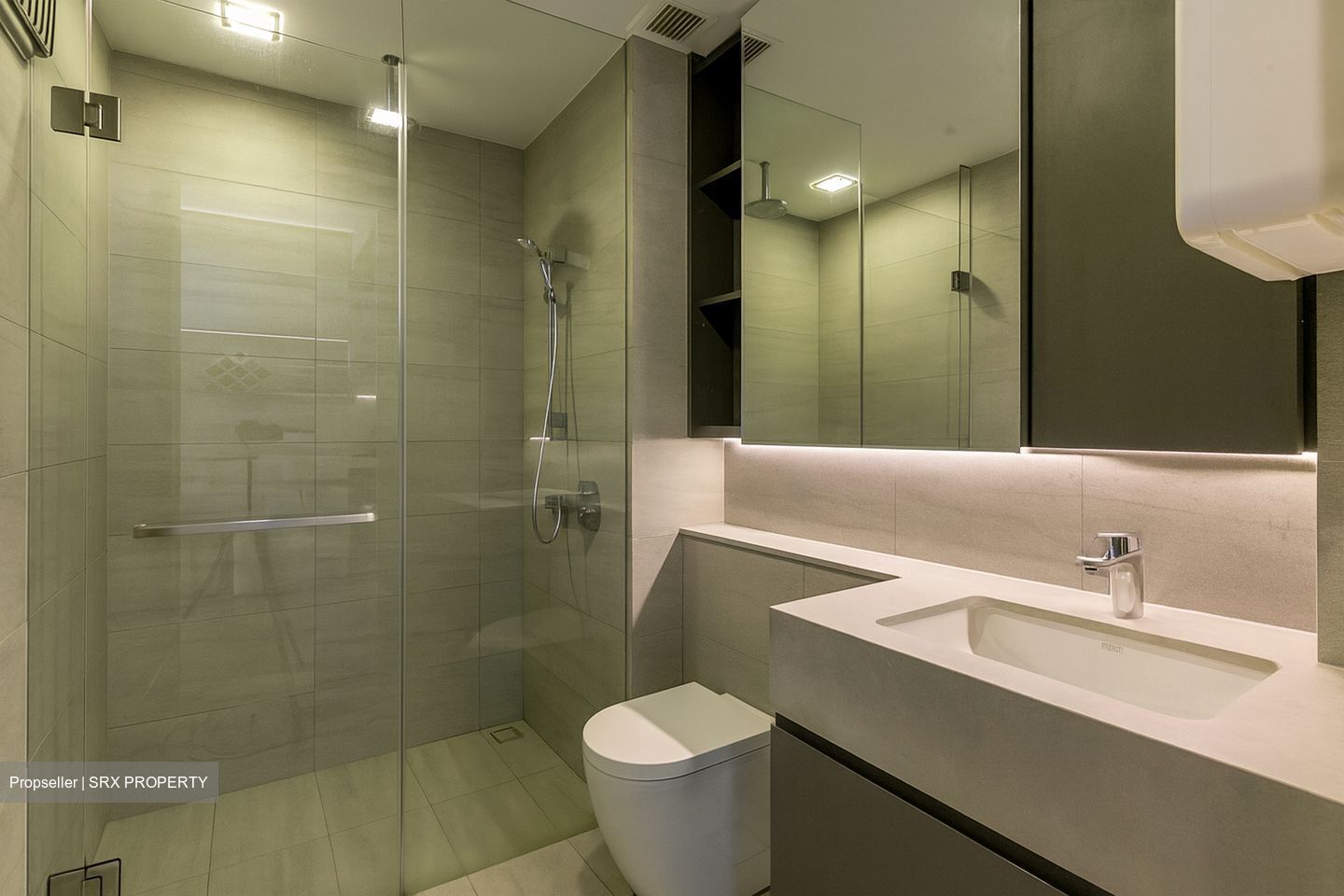 The Essence (D26), Apartment #499847531